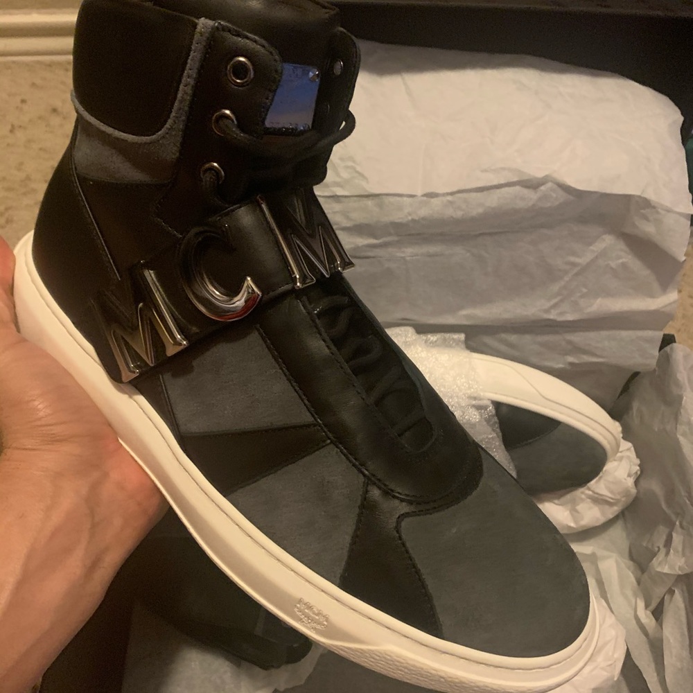 MCM DS Size 13